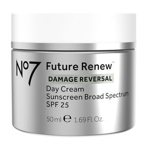 No7 Future Renew Damage Reversal Day Cream SPF 25 - Silver